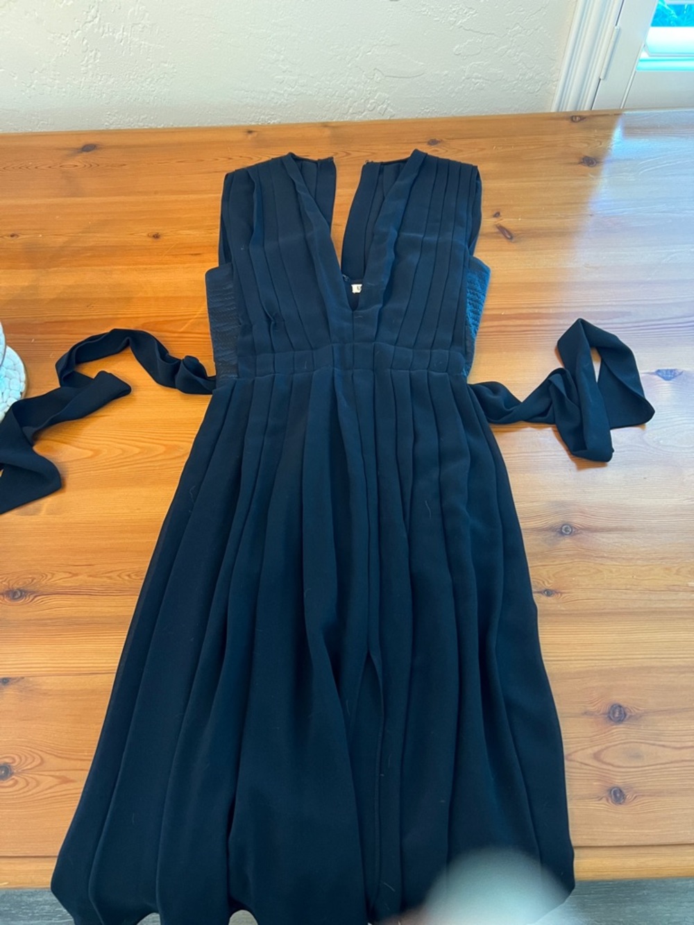 L'AGENCE Black Pleated V-Neck Midi Dress